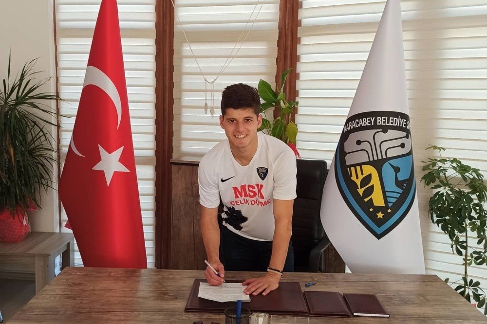 Karacabey Belediyespor’dan 6 Transfer Birden