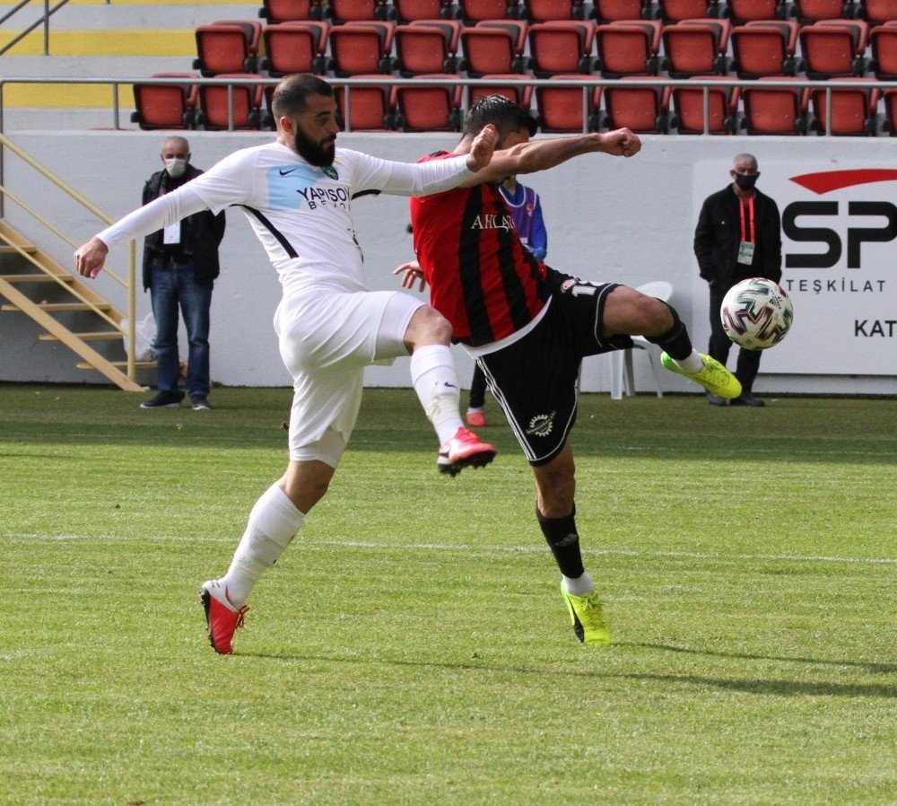 2. Lig: Çorum Fk: 0 - Kocaelispor: 1