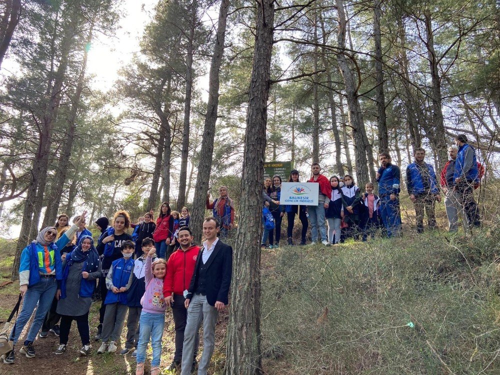 Balıkesirli Gençler Sağlık İçin Yürüdü