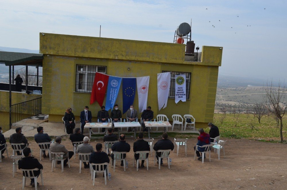 "uygulamalı Çiftçi Okulu" Hizmete Girdi