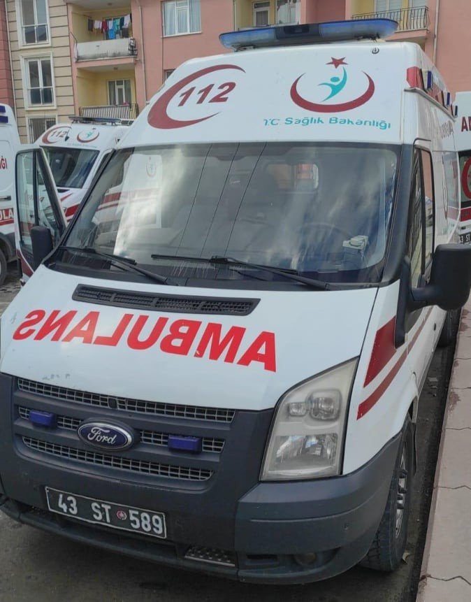 Altıntaş İlçe Devlet Hastanesi’ne Ambulans