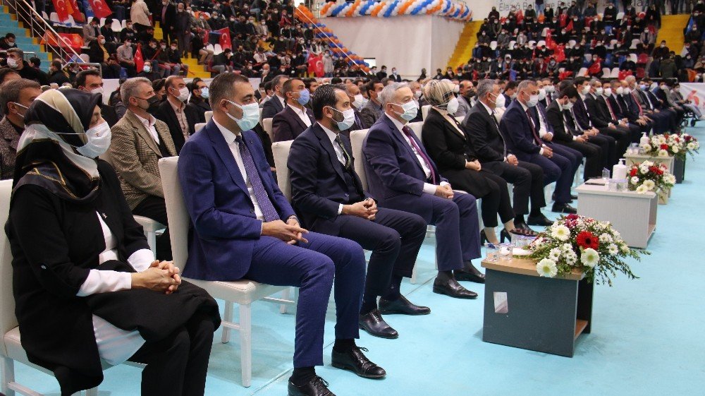 Ak Parti Elazığ Gençlik Kolları 6. Olağan İ̇l Kongresi Yapıldı