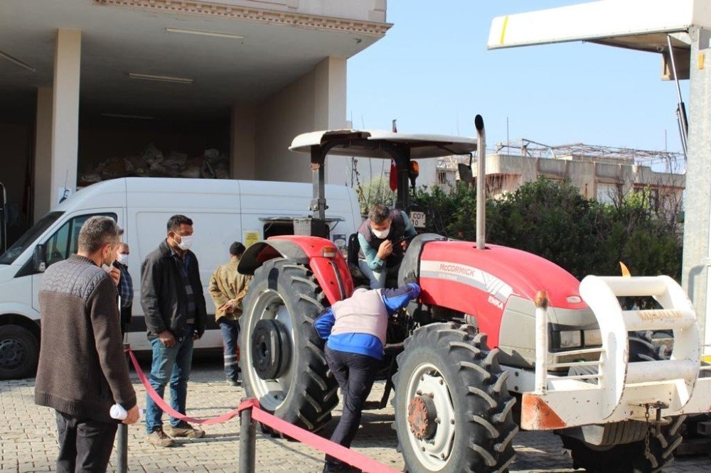 Yüreğirli Çiftçilere "traktör Muayenesi" Kolaylığı