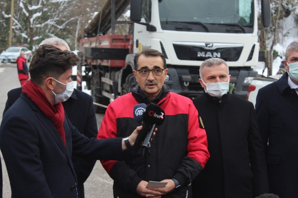 Bakan Dönmez: "kar Nedeniyle 200 Bin Haneye Elektrik Verilemedi, Arızaların Büyük Kısmı Giderildi”