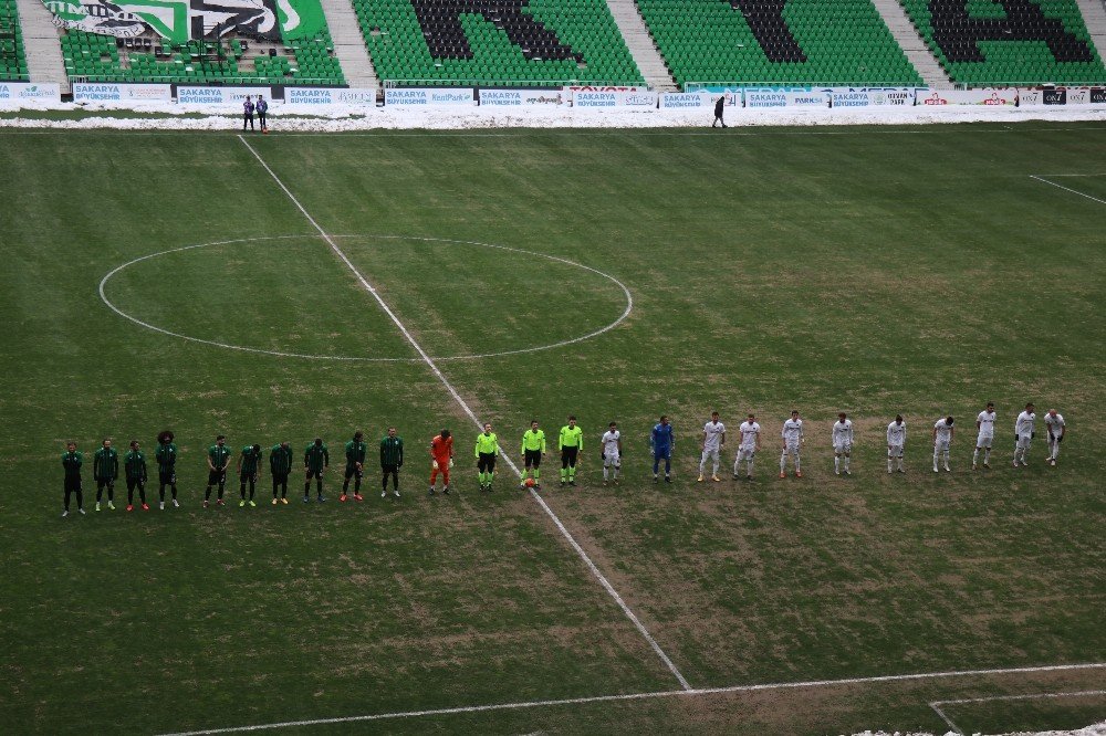 2. Lig Kırmızı Grup: Sakaryaspor: 1 - Van Spor Fk: 1