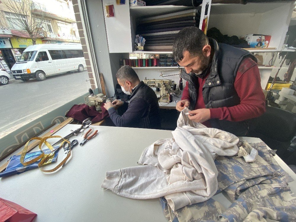 Hazır Giyim Sektörü, Terzilik Mesleğini Bitiriyor