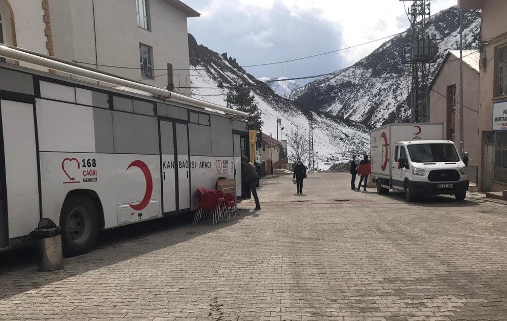 Tunceli Pülümür’den Kan Bağışı Kampanyasına Destek