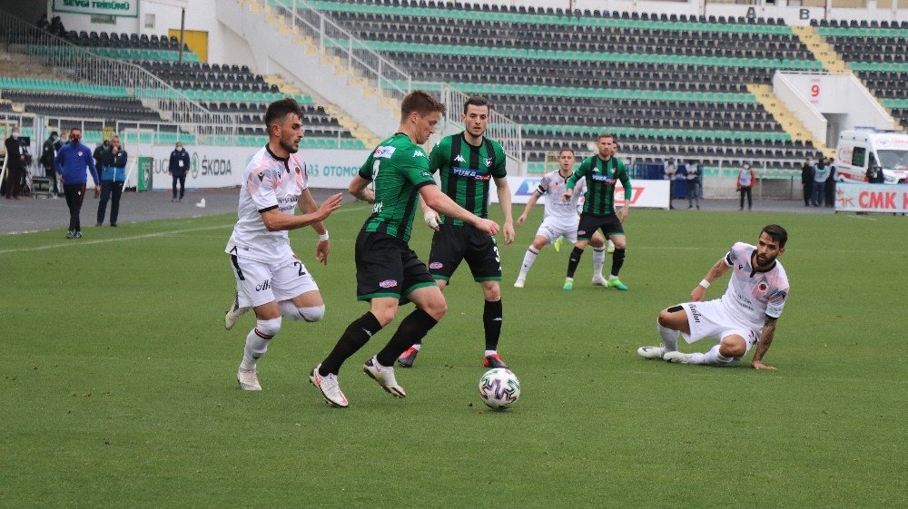 Süper Lig: Denizlispor: 1 - Gençlerbirliği: 0 (i̇lk Yarı)