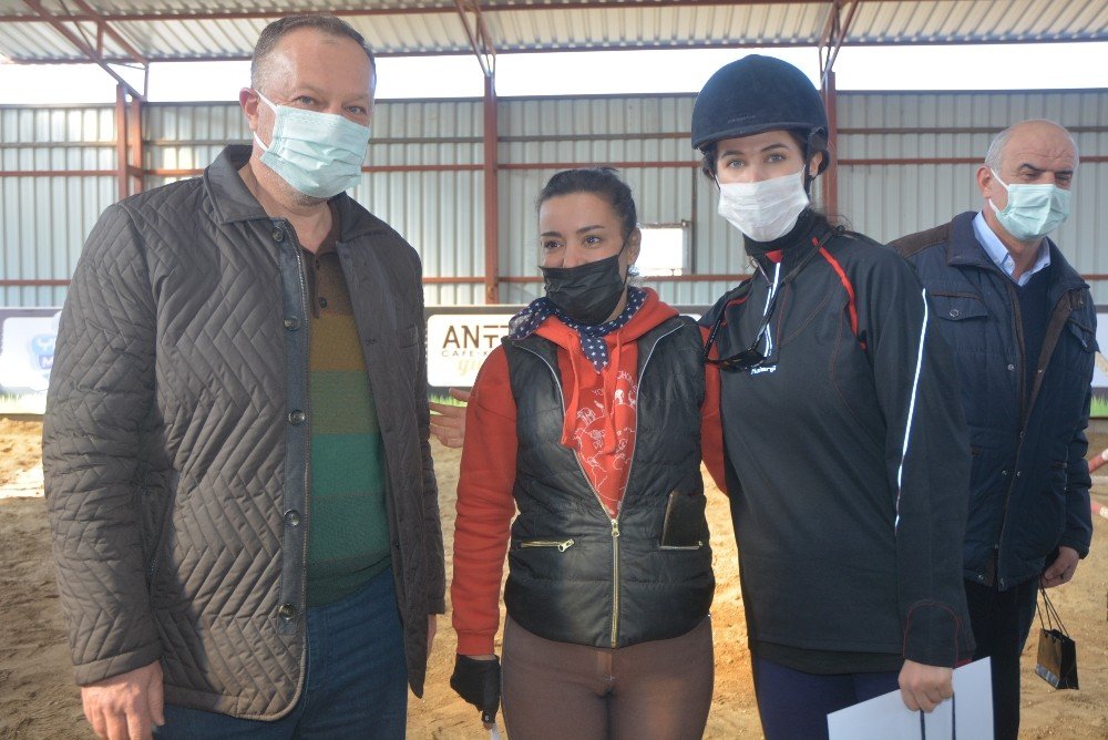 Isparta’da 31 Sporcu Binicilik Lisansı Aldı