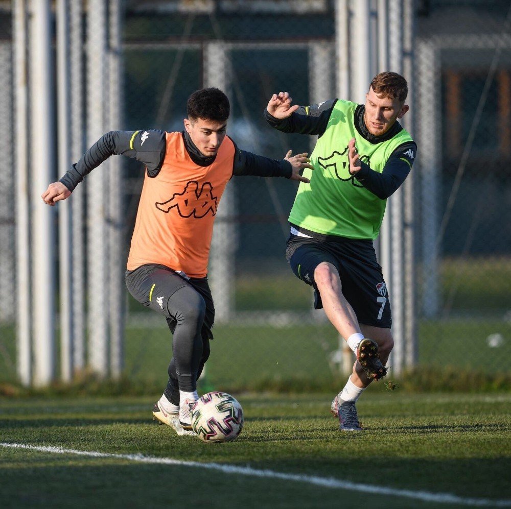 Bursaspor, Menemenspor Maçı Hazırlıklarını Sürdürdü