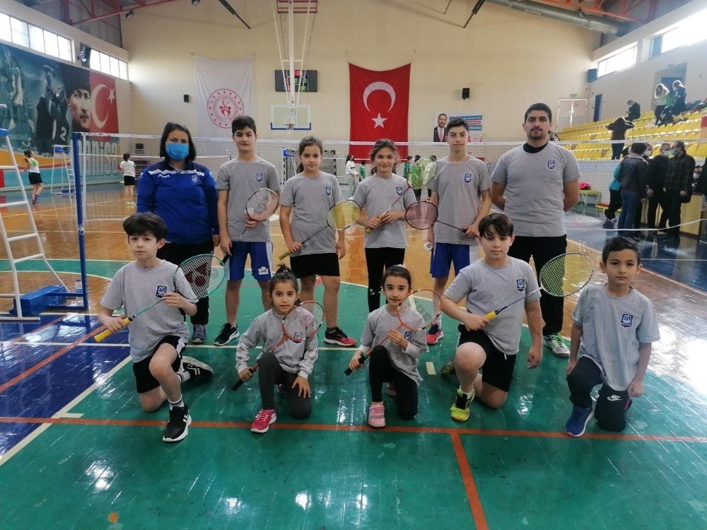 ‘sigarayı Bırakma Günü Badminton Turnuvası’ Yapıldı