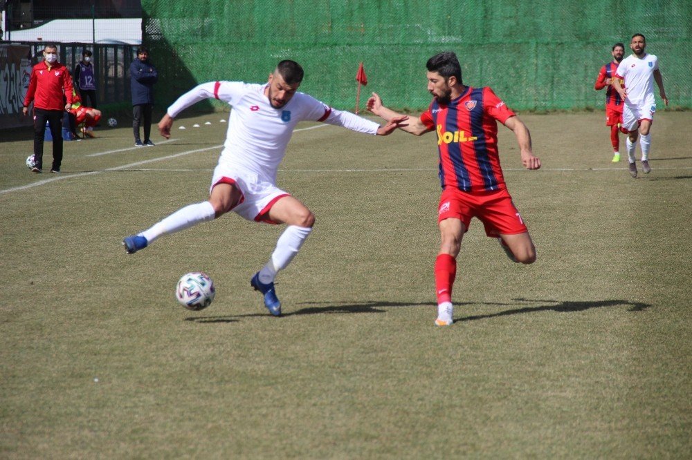 3. Lig: Elazığ Karakoçan: 1 - İ̇çel İ̇dman Yurdu: 1