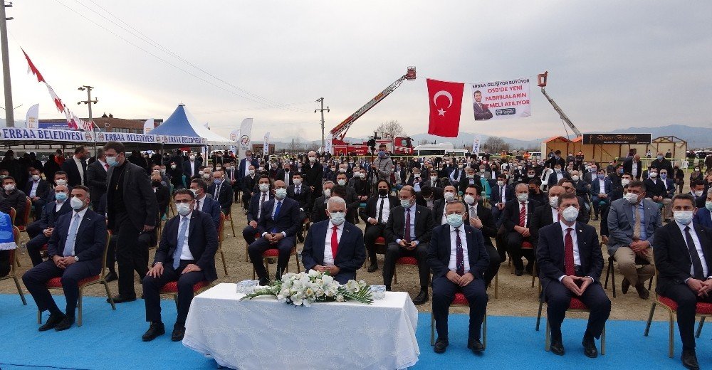 Binali Yıldırım: "etrafımızda Kurulmaya Çalışılan Tuzaklara Karşı Amansız Bir Mücadele Veriyoruz"