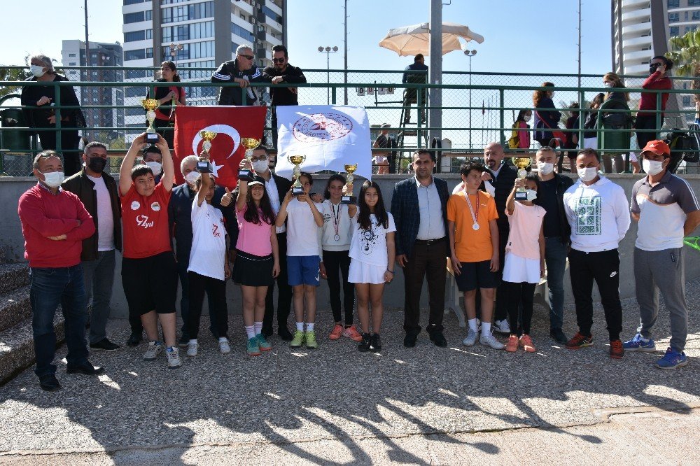 12-14 Yaş Tenis İl Birinciliği Sona Erdi