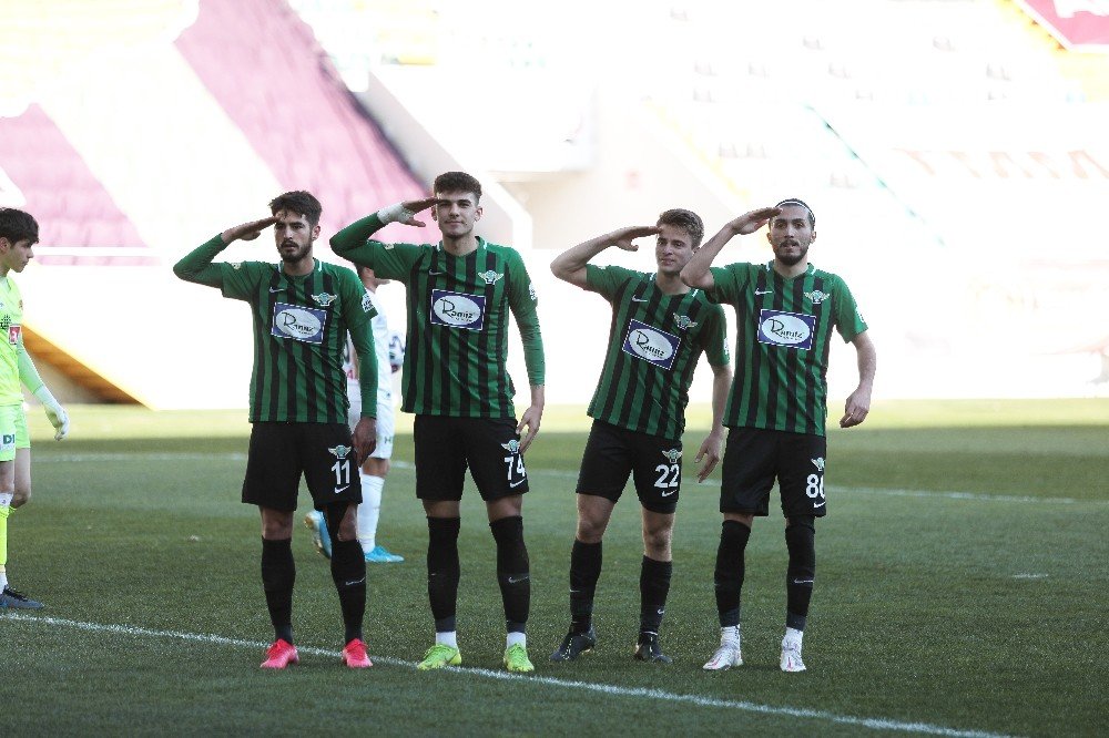 Tff 1. Lig: Akhisarspor: 3 - Eskişehirspor: 0