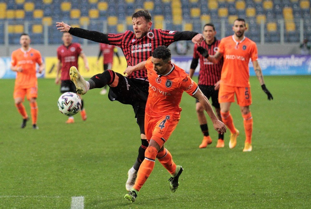 Süper Lig: Gençlerbirliği: 0 - M. Başakşehir: 1 (maç Sonucu)