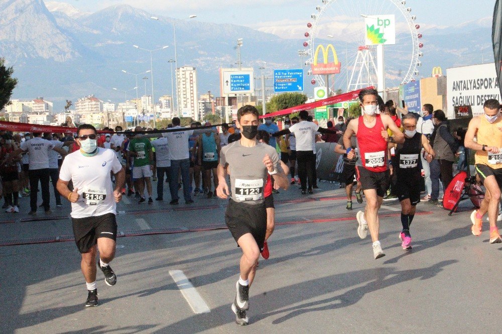 16. Runatolia Maratonunda Dereceye Girenler Belli Oldu