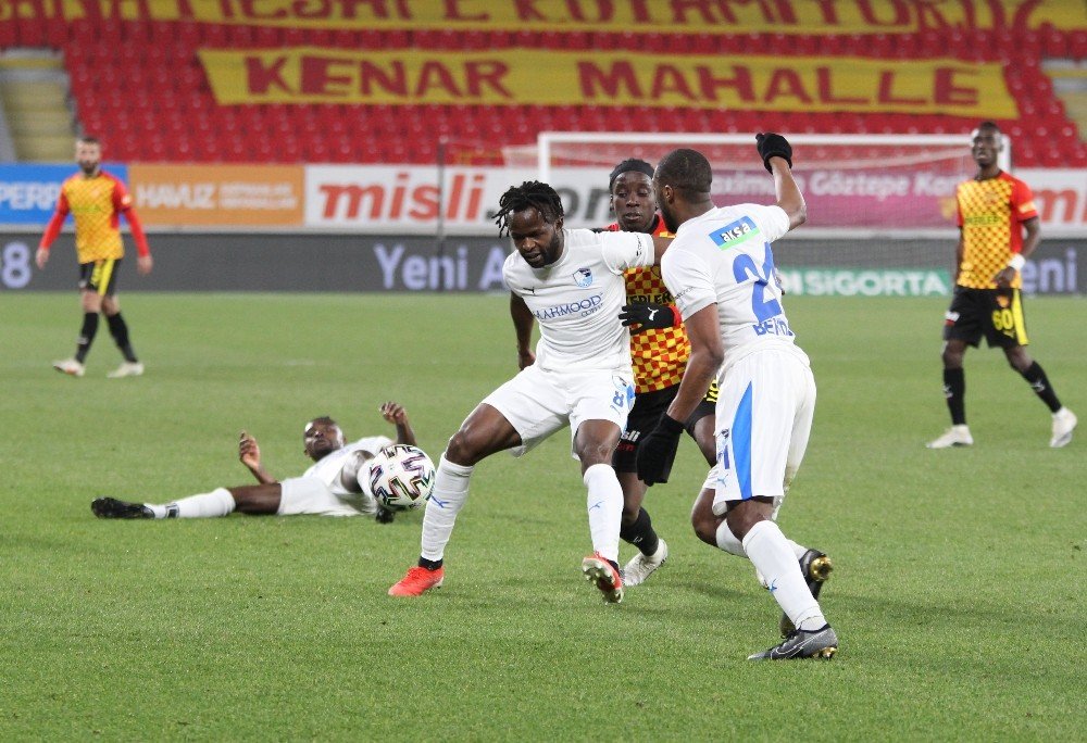 Süper Lig: Göztepe: 3 - Bb Erzurumspor: 1 (maç Sonucu)