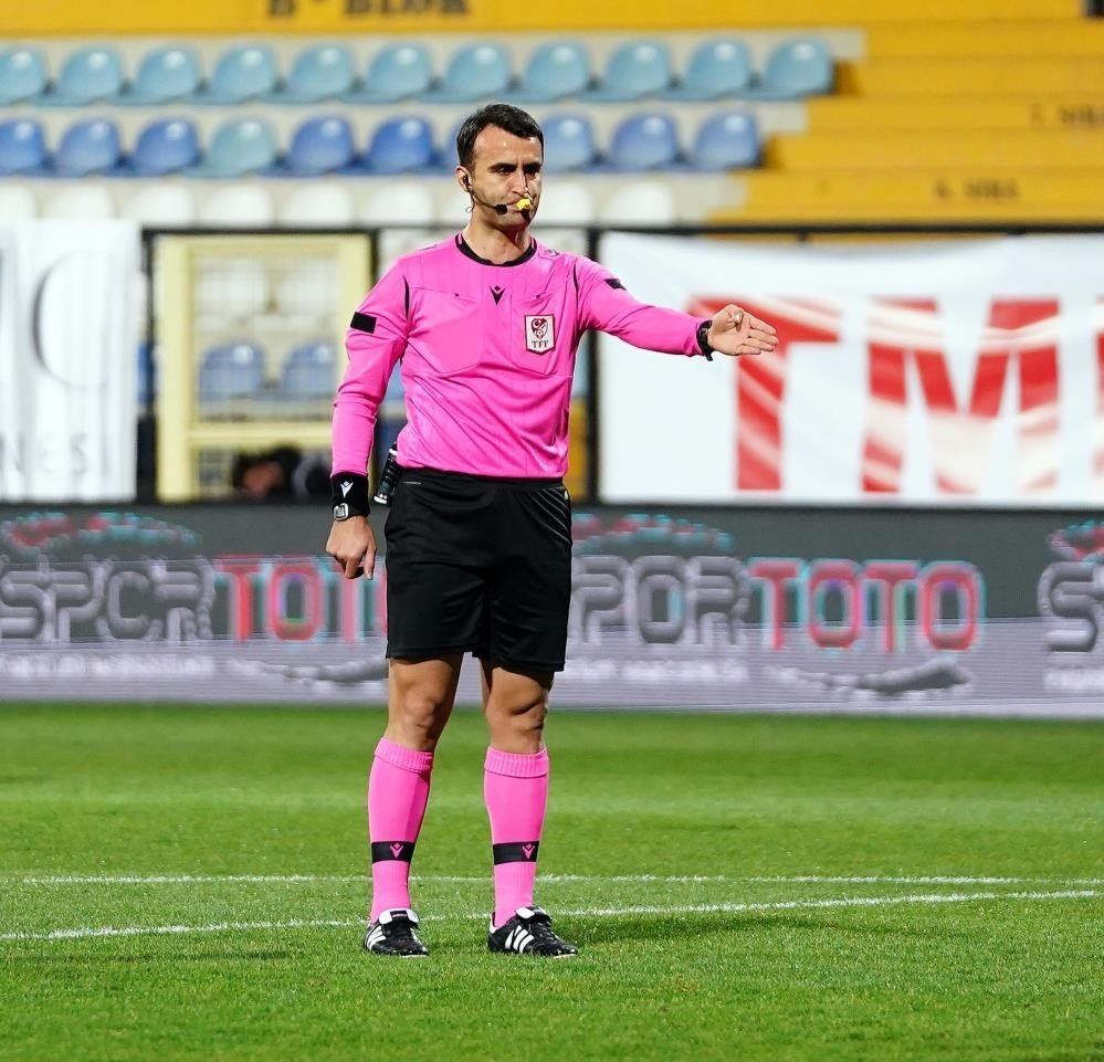 Denizlispor, Gaziantep Karşılaşmasını Atilla Karaoğlan Yönetecek