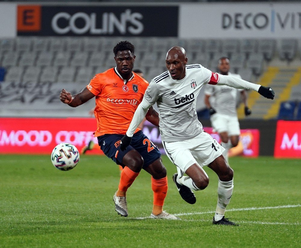 Süper Lig: Medipol Başakşehir: 0 - Beşiktaş: 1 (i̇lk Yarı)