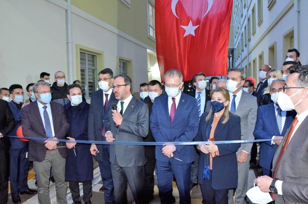 Bakan Kasapoğlu, Emet Kyk Yurdu’nun Açılışını Gerçekleştirdi