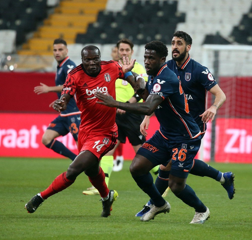 Ziraat Türkiye Kupası: Beşiktaş: 2 - Medipol Başakşehir: 0 (i̇lk Yarı)