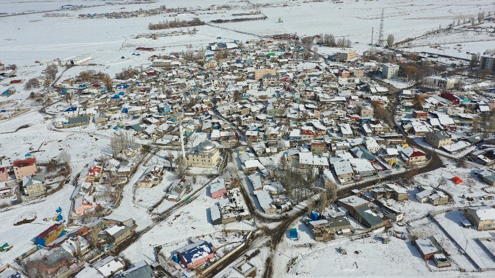 Karla Kaplı Erzurum’un Muhteşem Manzarası Havadan Görüntülendi