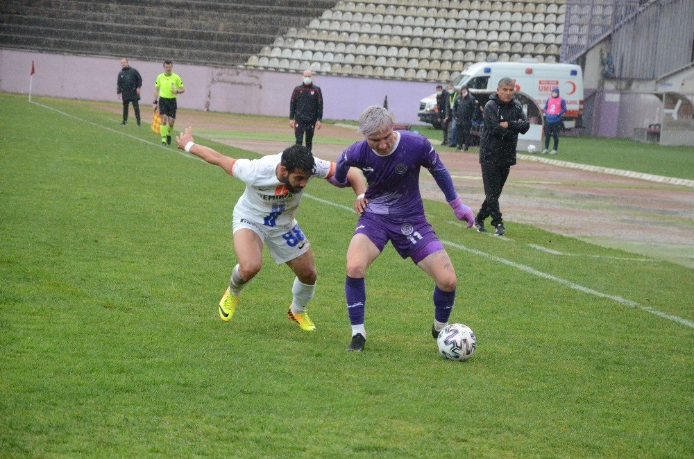 3. Lig: 52 Orduspor Fk: 3 - Alanya Kestelspor : 0