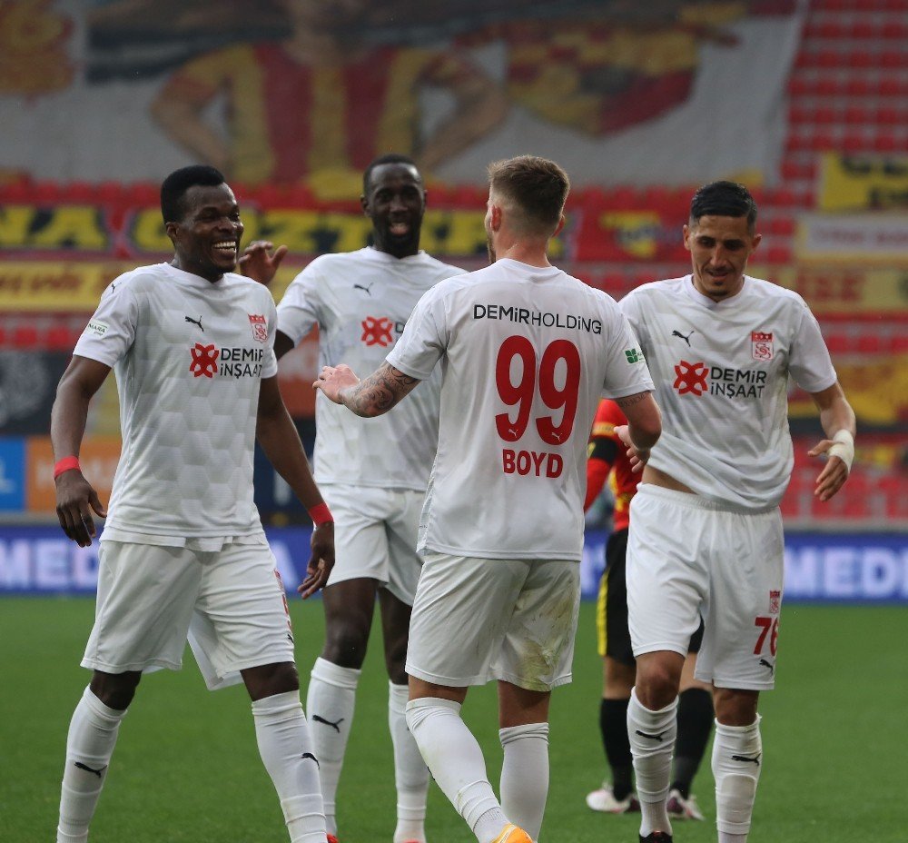 Sivasspor 8 Maçtır Yenilmiyor