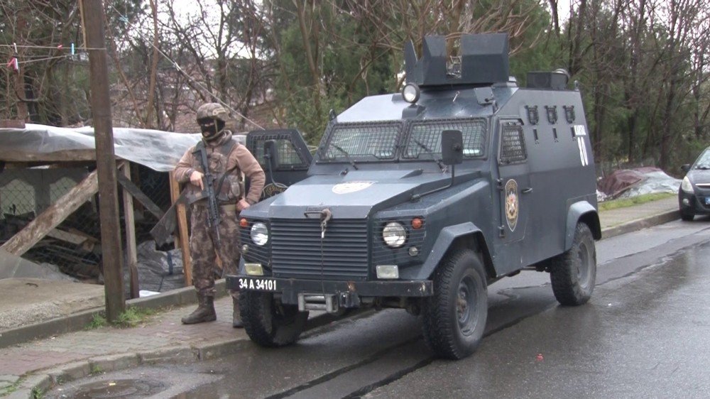 İ̇stanbul’da Uyuşturucu Operasyonu: Çok Sayıda Gözaltı