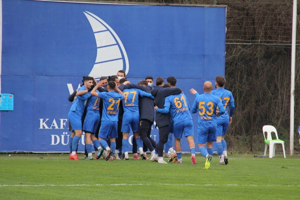 Misli.com 3. Lig: Belediye Derincespor: 3 - Çankaya Fk: 1