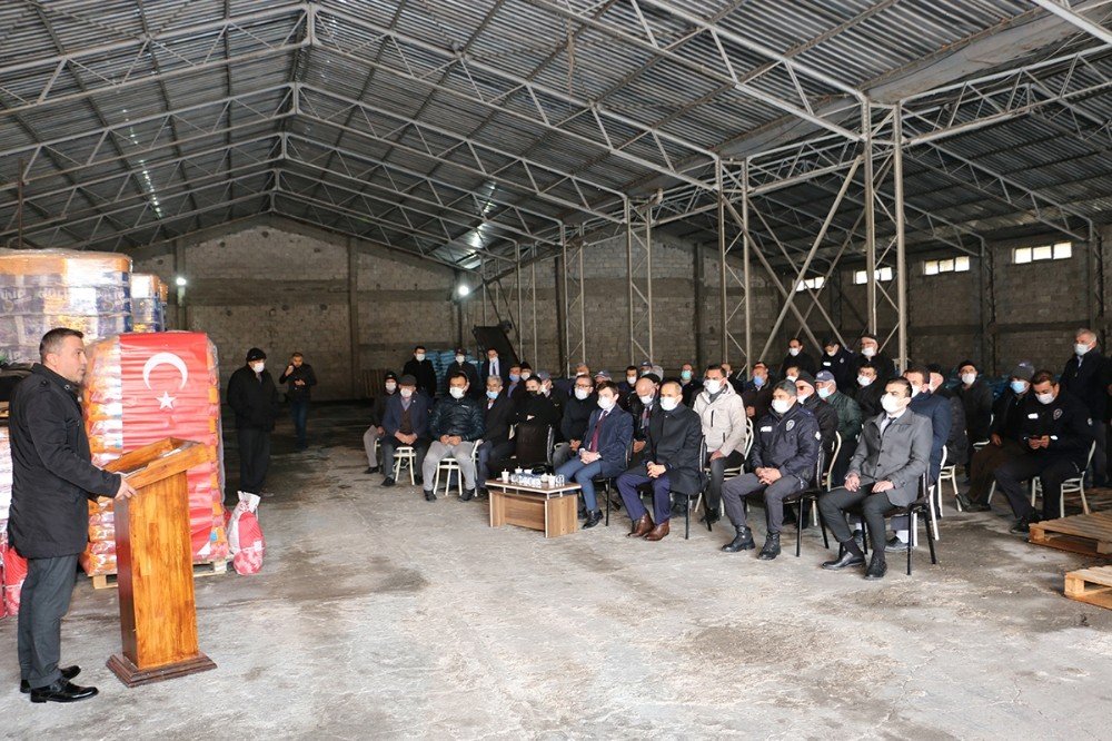 Bolu’da 20 Bin Dekarlık Ayçiçeği Tohumu Dağıtıldı