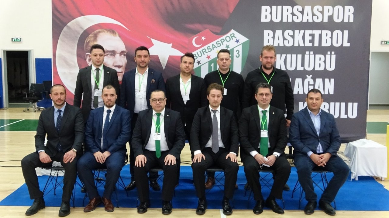 Frutti Extra Bursaspor Başkanı Sezer Sezgin Güven Tazeledi