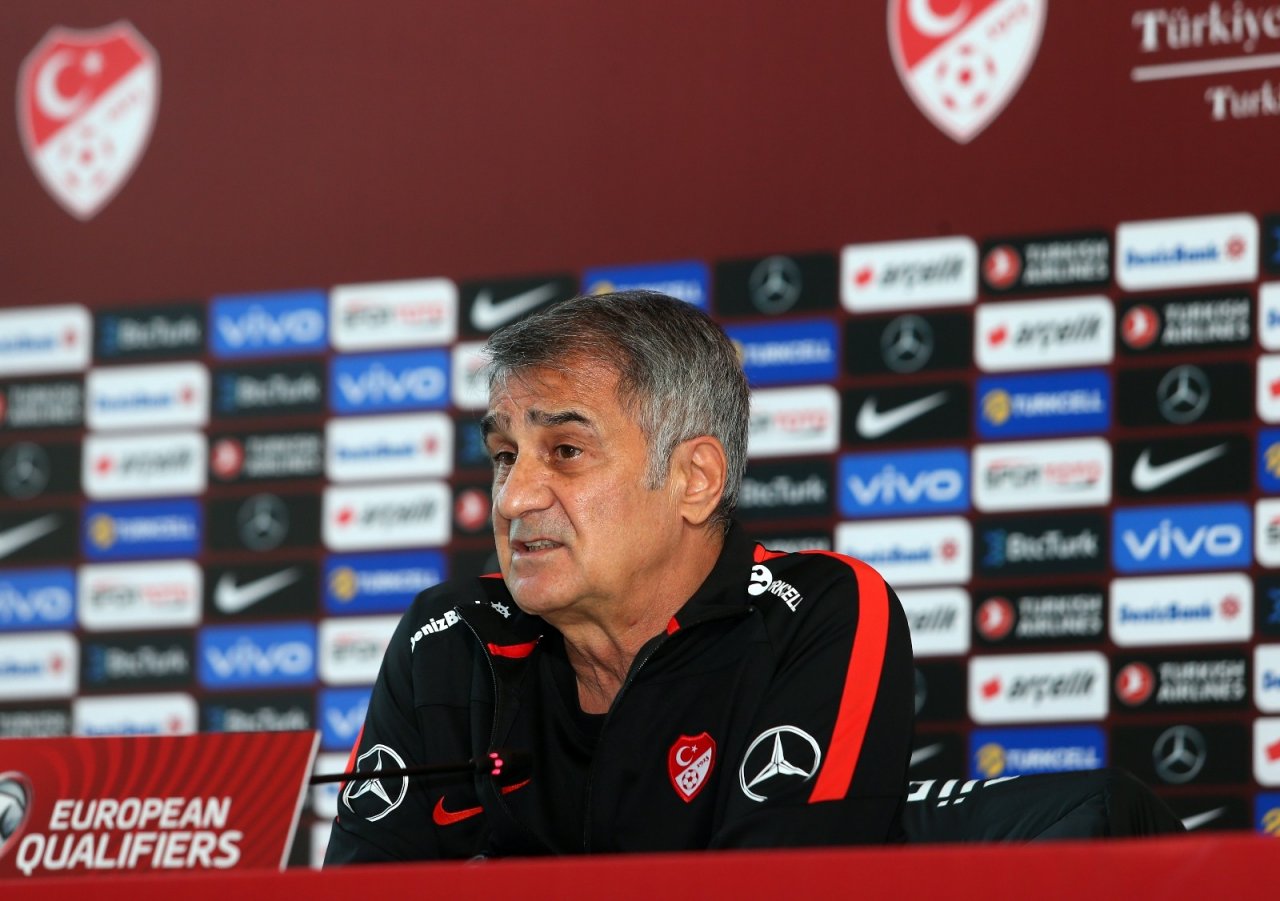 Şenol Güneş: "3 Oyuncuyu Kadroya Dahil Ettik"