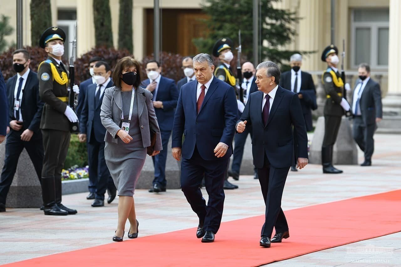 Özbekistan Cumhurbaşkanı Mirziyoyev: "artık Özbekistan Macaristan’ın Yakın Dostu"