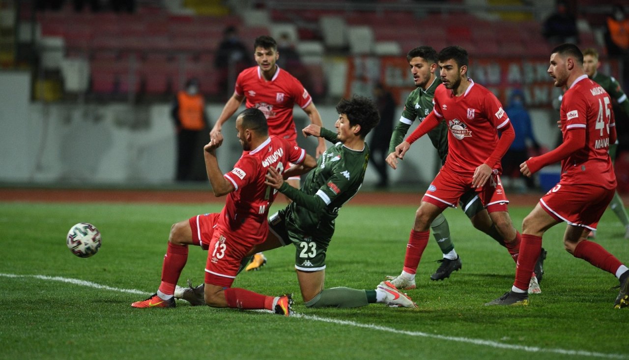 Bursaspor’un Attığı 5 Şutun 1’i Gol Oluyor