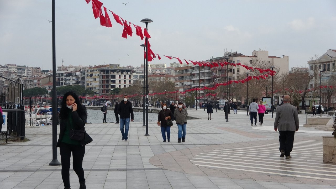 Şener, Çanakkale’de Artan Korona Virüs Tablosunu Değerlendirdi