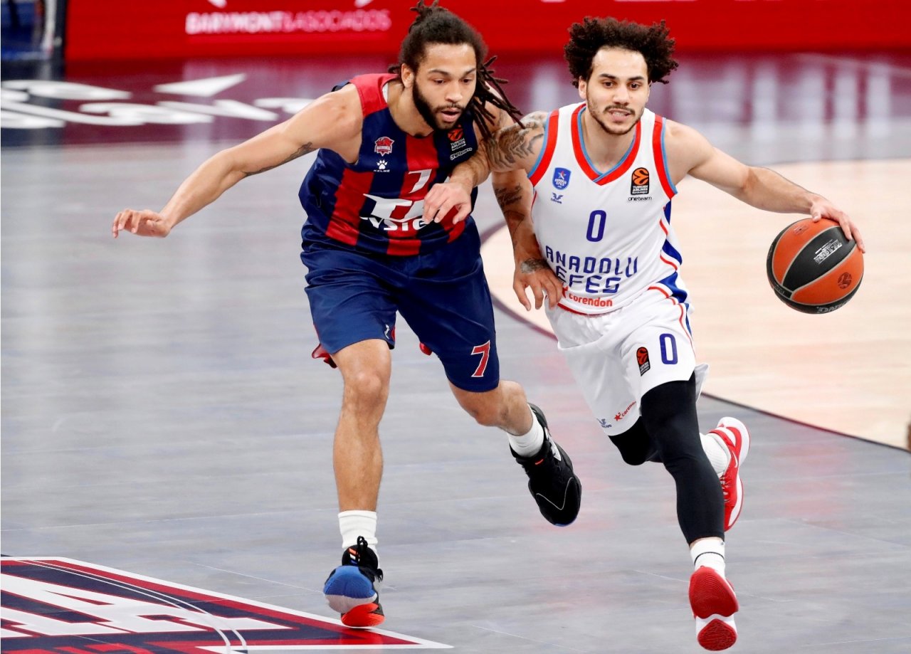 Thy Euroleague: Saski Baskonia: 101 - Anadolu Efes: 111