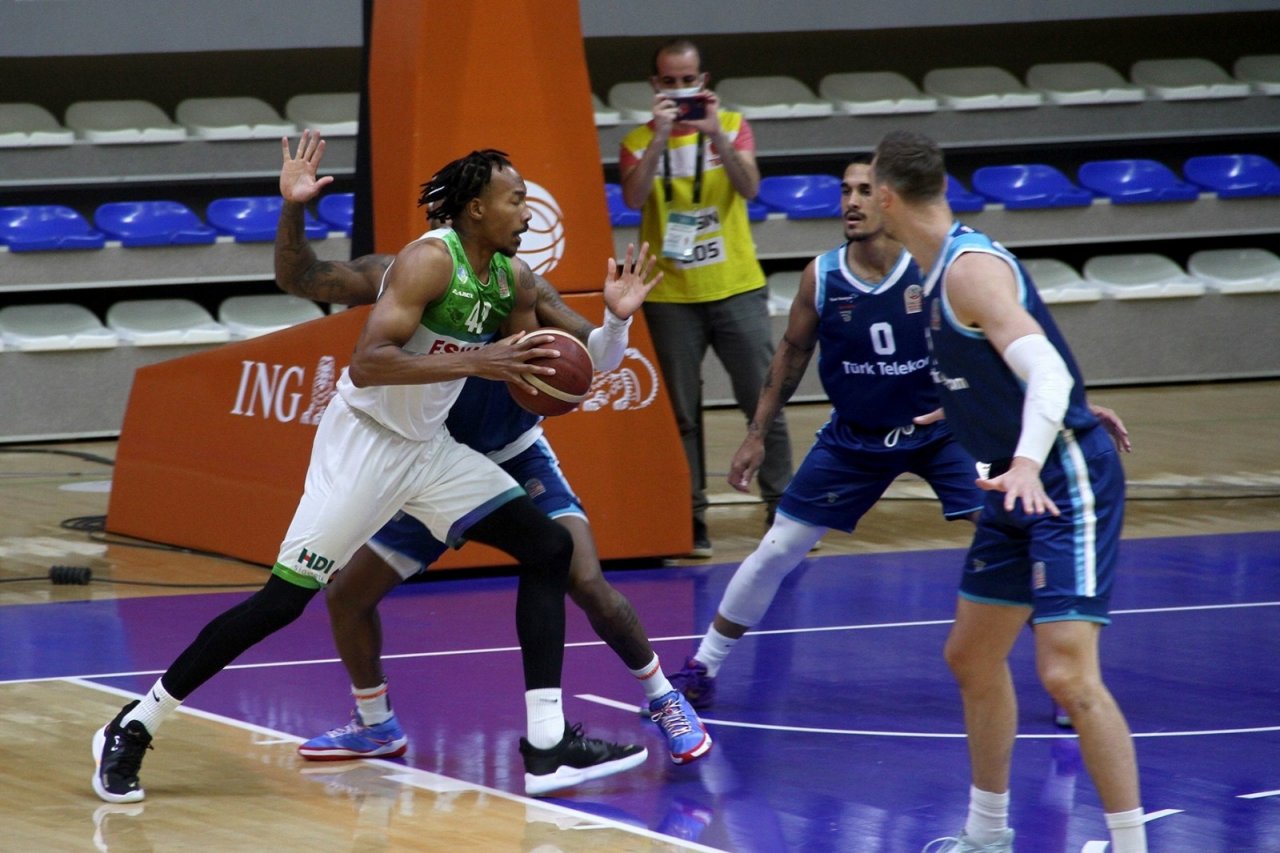 Ing Basketbol Süper Ligi: Lokman Hekim Fethiye Belediyespor: 82 - Türk Telekom: 81