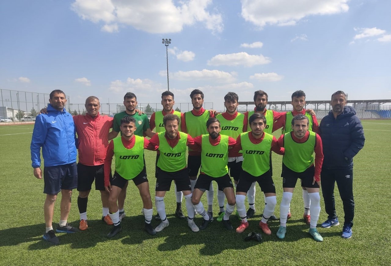 Bağlar Belediyespor Lig Öncesinde Hız Kesmiyor