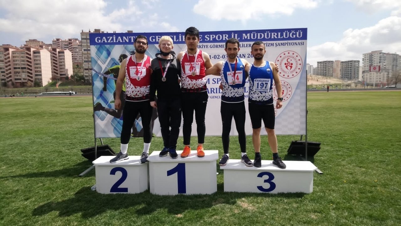 Görme Engelliler Atletizm Türkiye Şampiyonası’nda Kayseri Rüzgarı