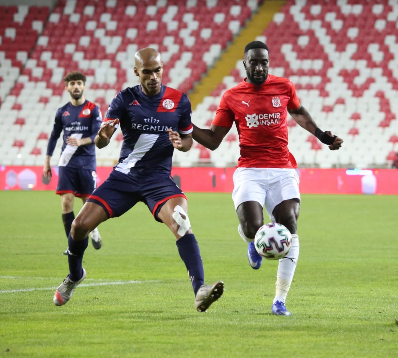 Ft Antalyaspor İle Dg Sivasspor 35. Randevuda