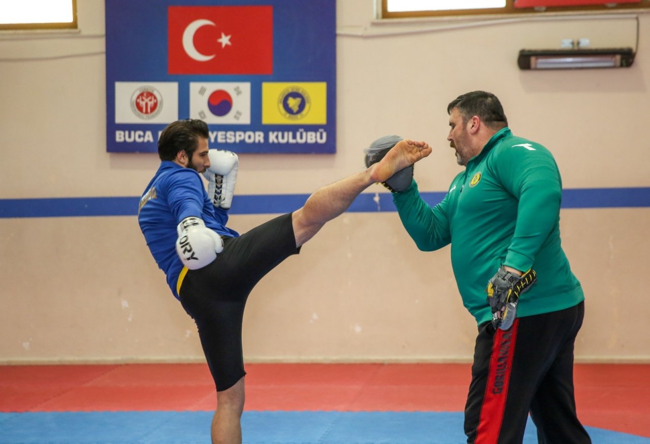 Buca’nın Yıldızları Kick Boks Avrupa Kupası Yolcusu