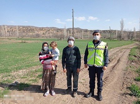 Kaybolan Çocuğu Jandarma Buldu