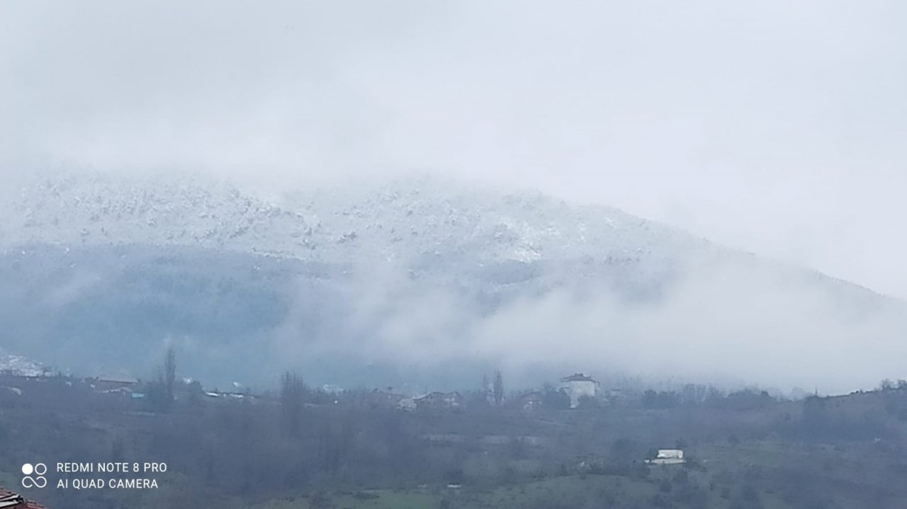 Devrek’te Nisan Ayında Kar Sürprizi