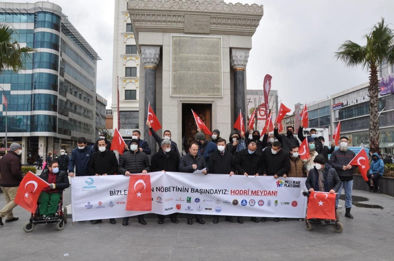 Ümraniye’de Stk’lardan Emekli Amirallerin Bildirisine Tepki