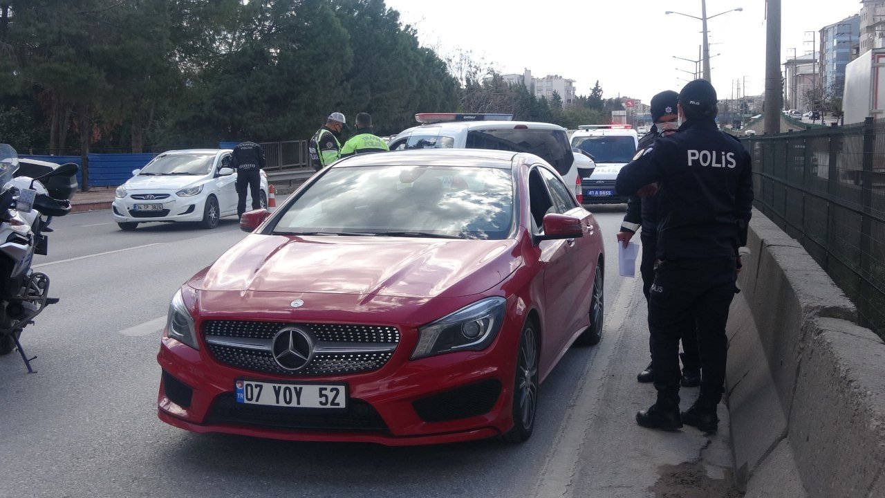 Denetimlere Takılan Temaslı Pilot Ceza Kesilerek Yurda Yerleştirildi