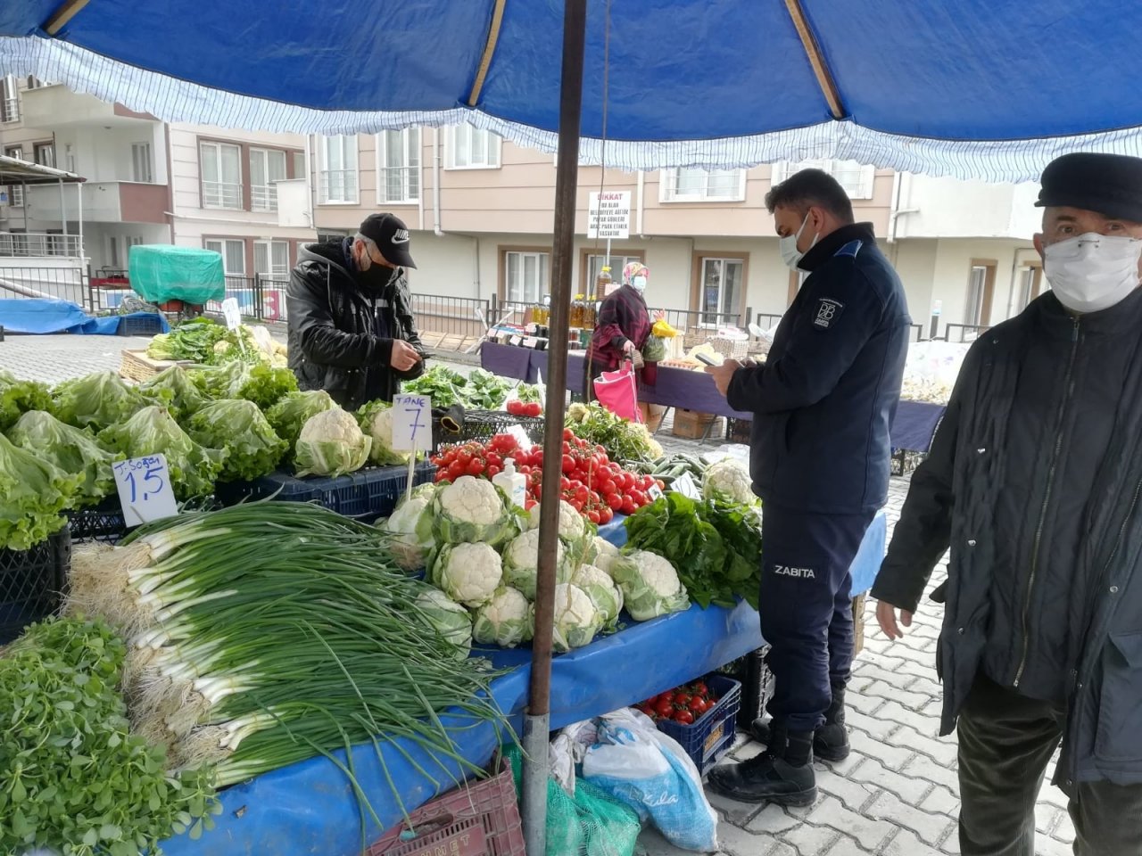 Pazar Alanında Hes Kodu Denetimi