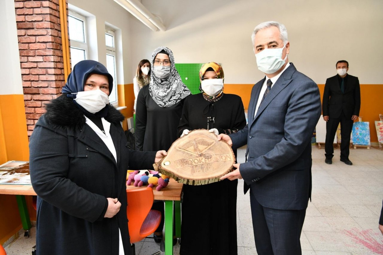 Üretime Engelsiz Yaşam Projesiyle Kurslara Katılıyorlar